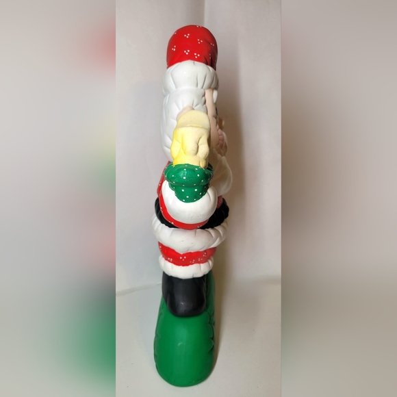 Vintage Ceramic Santa Holding Candle Figurine Hand Painted 14.5" - Picture 5 of 9
